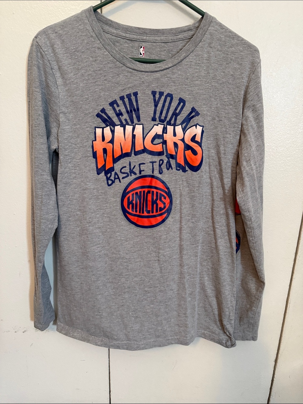 NBA Kids Gray Long-Sleeve Knicks Graphic Tee with Orange & Blue Logo